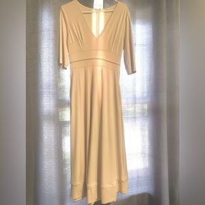 NWOT ELEGANT NUDE/BEIGE DRESS